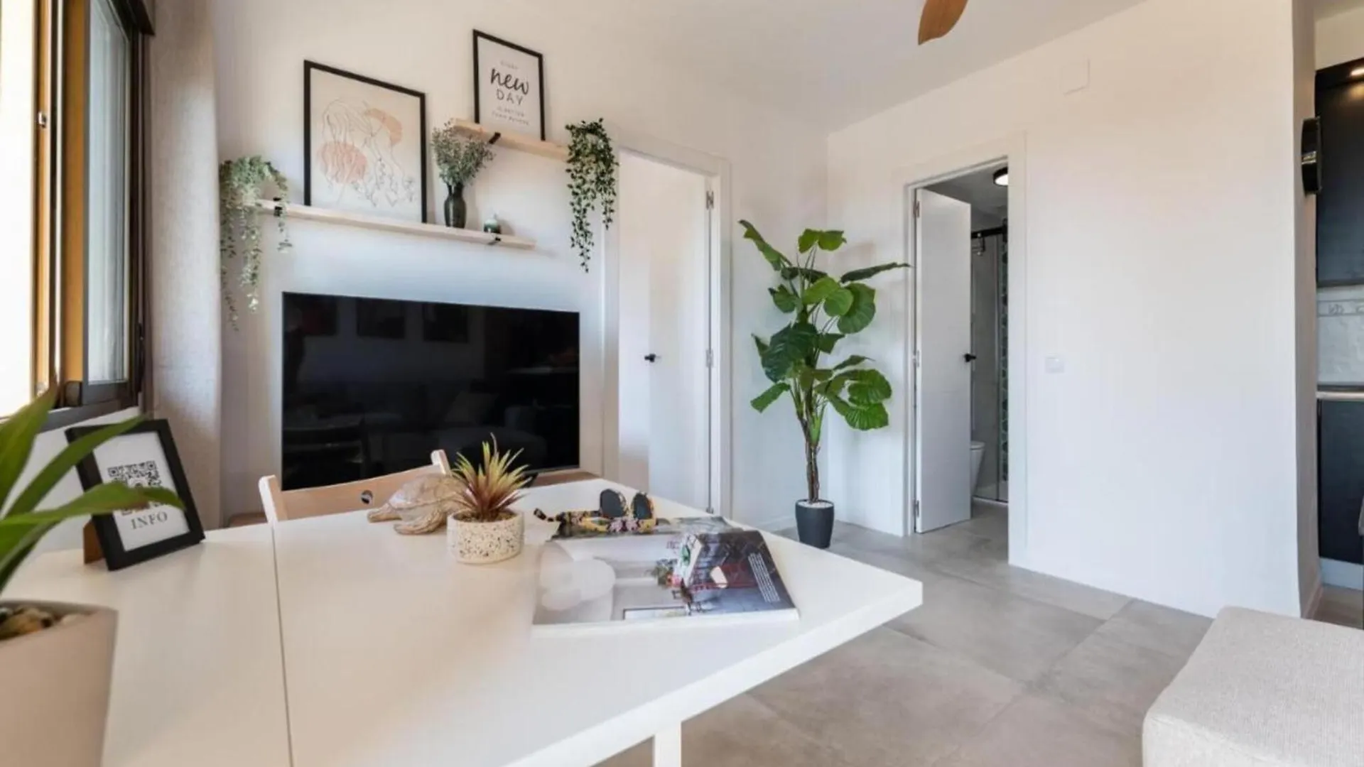 Brand New Beach Apartment Aguadulce