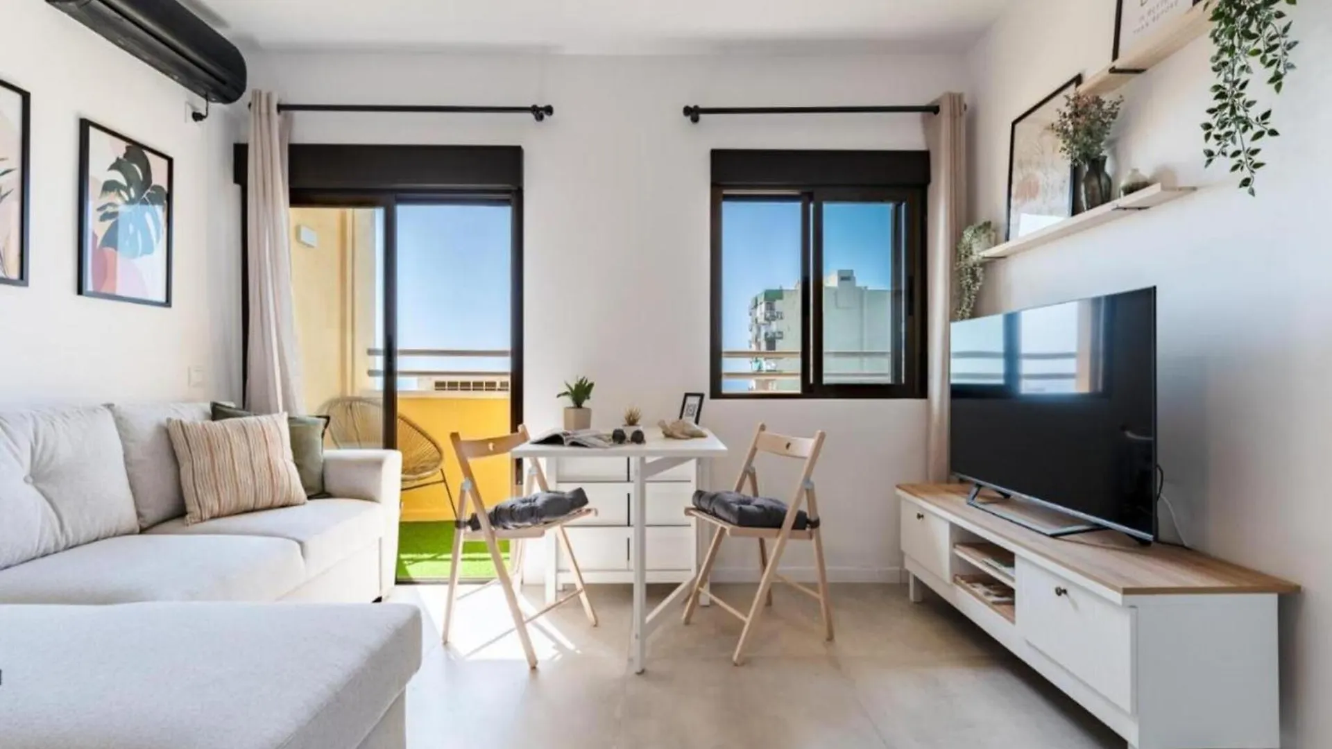Brand New Beach Apartment Aguadulce  Spanien
